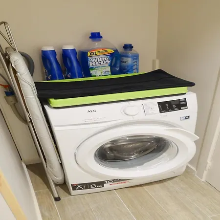 아파트 Near And Marina, Cleaning Included 니우포르트